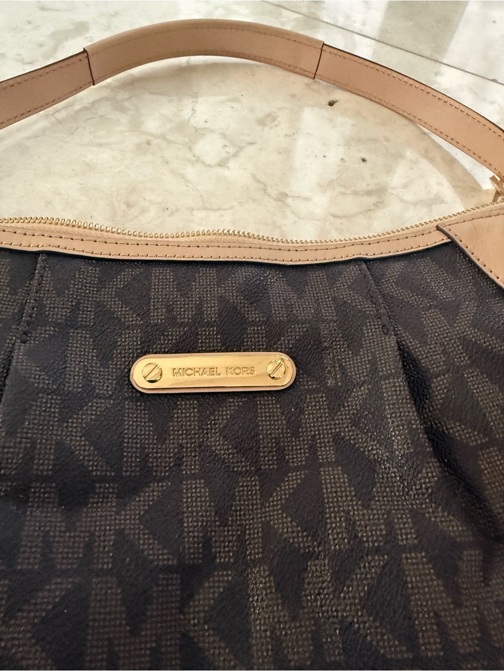 Michael Kors Jet Set Signature Brown Logo with Tan Trim and Gold Hardware (used) - Picture 3 of 9